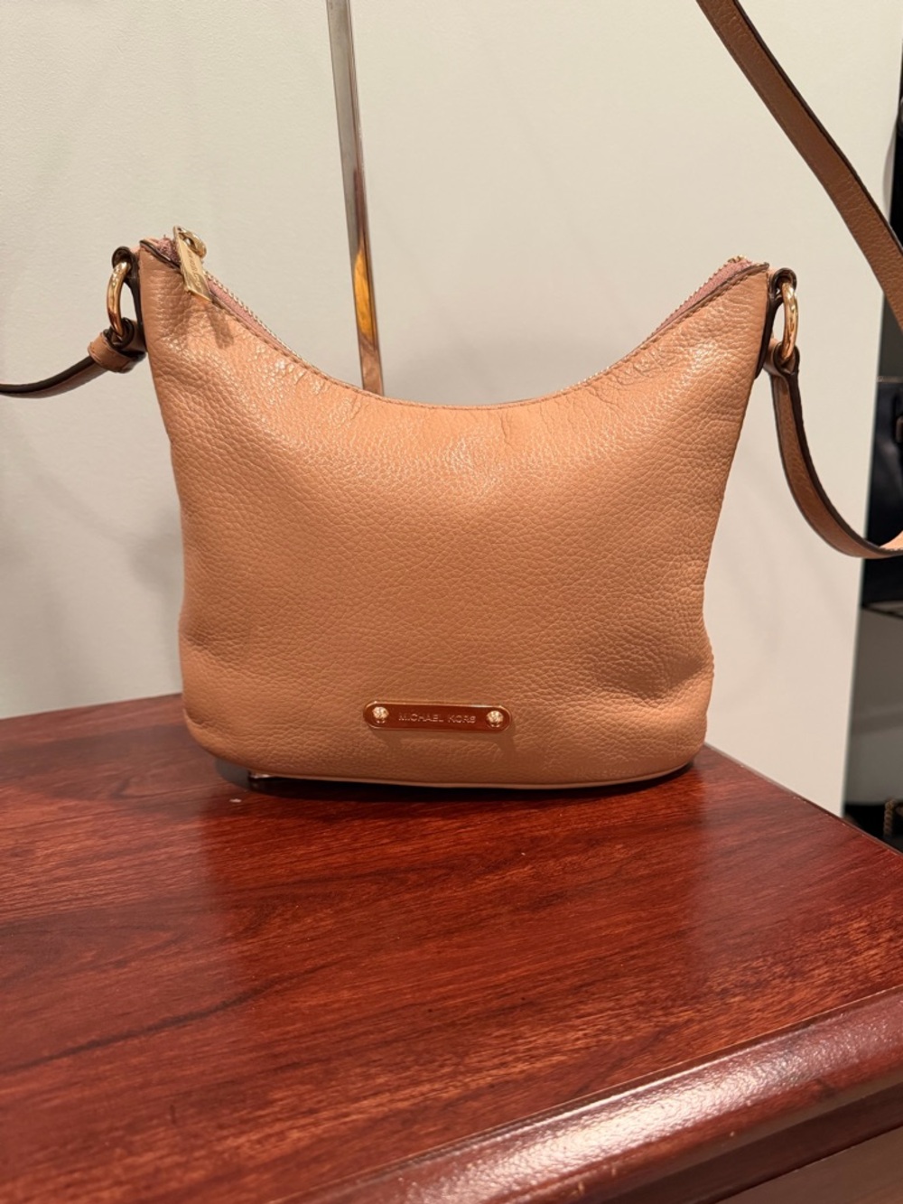 Michael Kors Pebbled Leather Shoulder Bag in Beige/Tan